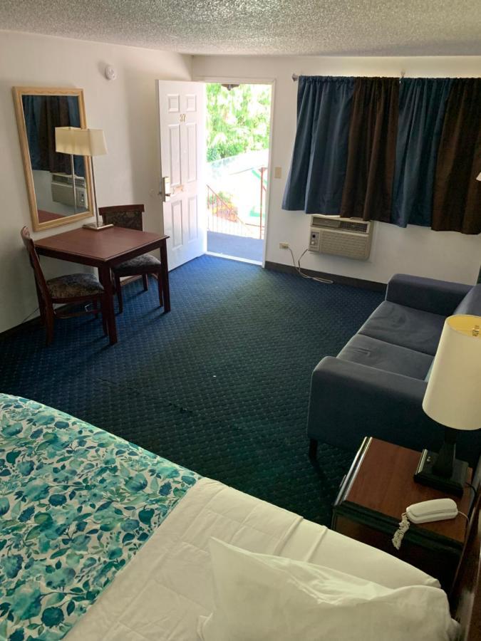 Smokey Point Motor Inn Arlington Eksteriør billede
